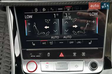 Позашляховик / Кросовер Audi RS Q8 2020 в 
