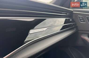 Внедорожник / Кроссовер Audi RS Q8 2020 в 
