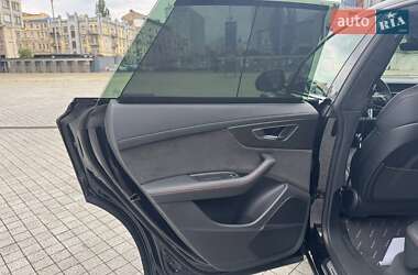 Внедорожник / Кроссовер Audi RS Q8 2020 в 