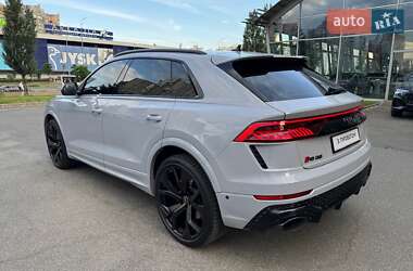 Внедорожник / Кроссовер Audi RS Q8 2021 в 