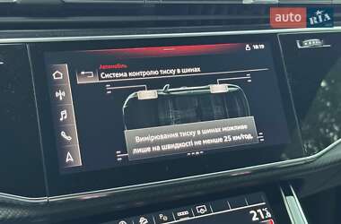 Внедорожник / Кроссовер Audi RS Q8 2021 в 