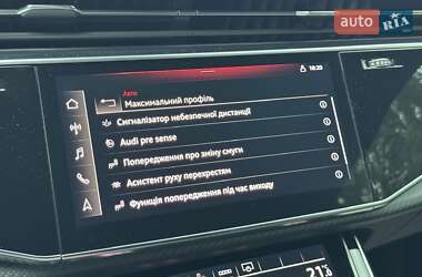 Внедорожник / Кроссовер Audi RS Q8 2021 в 