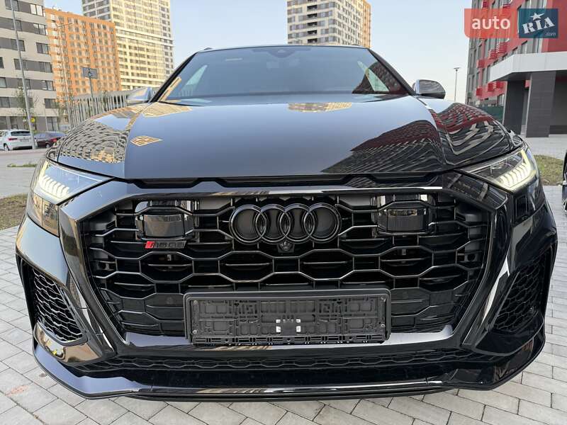 Внедорожник / Кроссовер Audi RS Q8 2024 в Киеве