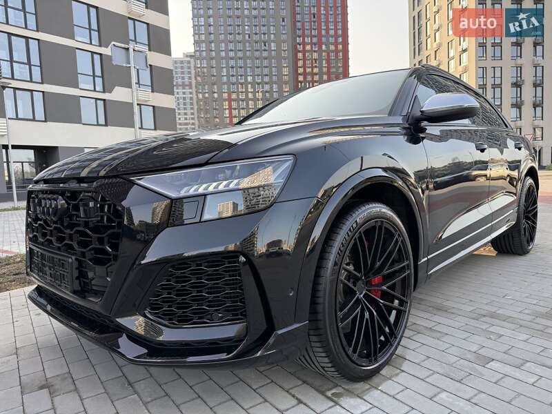 Внедорожник / Кроссовер Audi RS Q8 2024 в Киеве