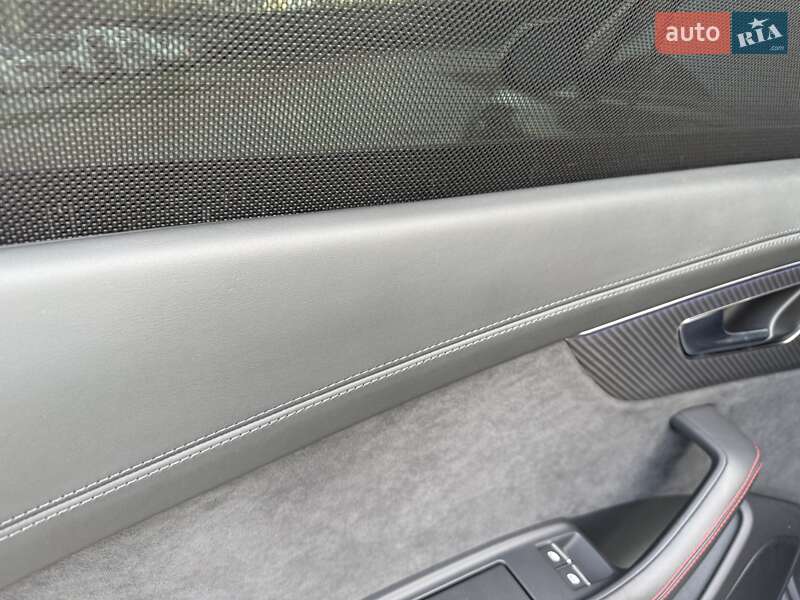 Внедорожник / Кроссовер Audi RS Q8 2024 в Киеве