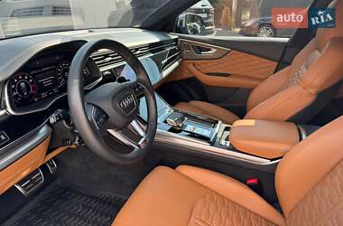 Внедорожник / Кроссовер Audi RS Q8 2020 в 