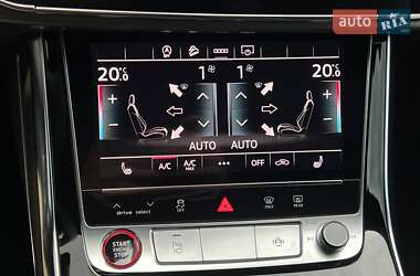 Внедорожник / Кроссовер Audi RS Q8 2023 в 