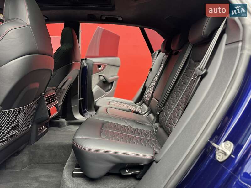 Внедорожник / Кроссовер Audi RS Q8 2020 в Киеве