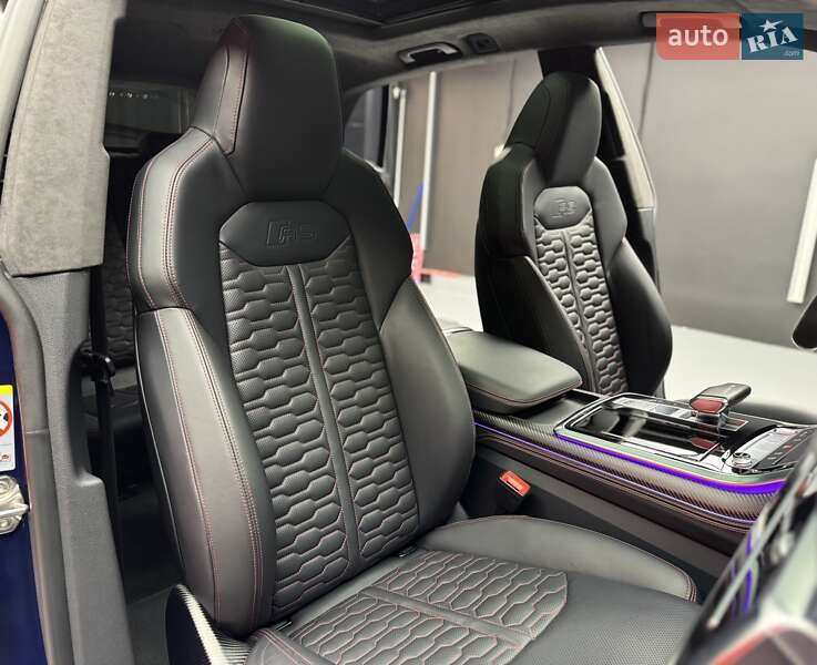 Внедорожник / Кроссовер Audi RS Q8 2020 в Киеве