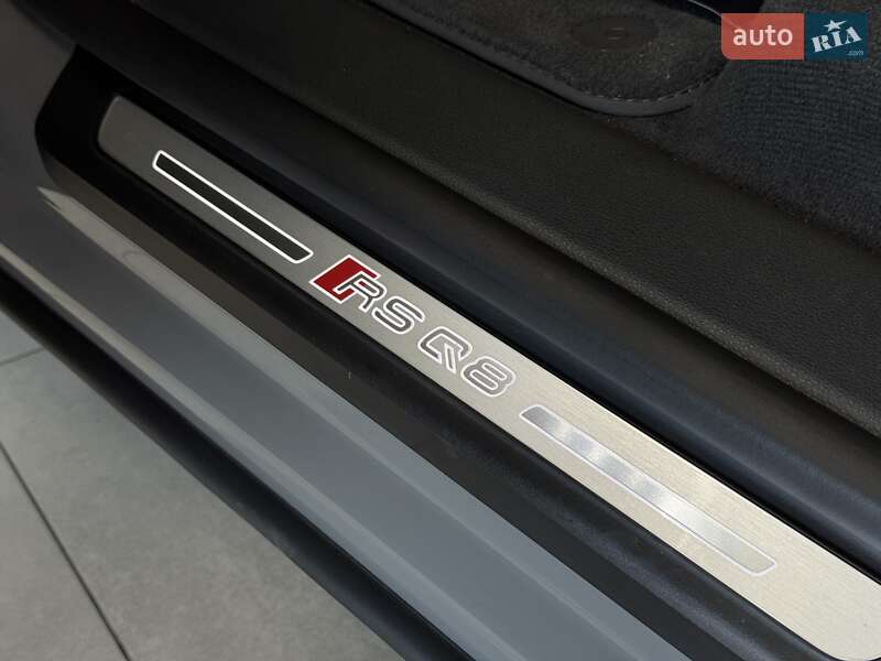 Позашляховик / Кросовер Audi RS Q8 2023 в Тернополі