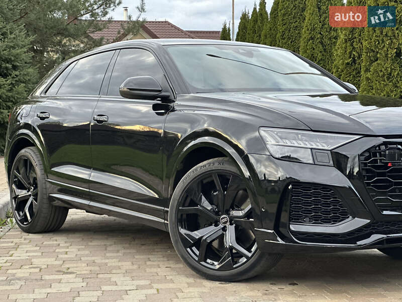 Внедорожник / Кроссовер Audi RS Q8 2023 в Ровно