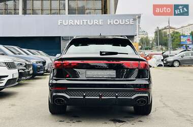 Внедорожник / Кроссовер Audi RS Q8 2025 в 