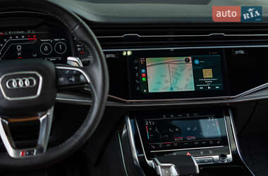 Внедорожник / Кроссовер Audi RS Q8 2020 в 