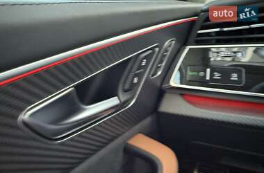 Внедорожник / Кроссовер Audi RS Q8 2024 в 