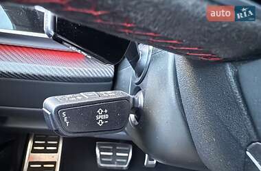 Внедорожник / Кроссовер Audi RS Q8 2024 в 