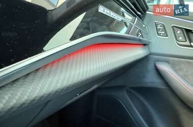 Внедорожник / Кроссовер Audi RS Q8 2024 в 