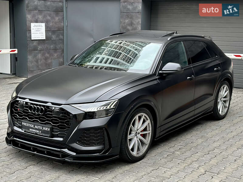 Позашляховик / Кросовер Audi RS Q8 2020 в Києві