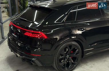 Внедорожник / Кроссовер Audi RS Q8 2021 в 