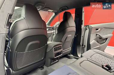 Внедорожник / Кроссовер Audi RS Q8 2025 в 