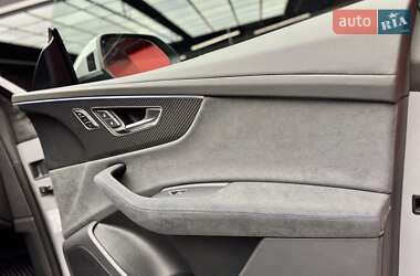 Внедорожник / Кроссовер Audi RS Q8 2025 в 