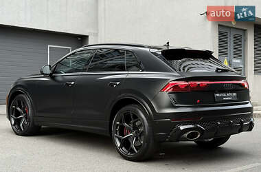Внедорожник / Кроссовер Audi RS Q8 2024 в 