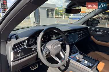 Внедорожник / Кроссовер Audi RS Q8 2025 в 