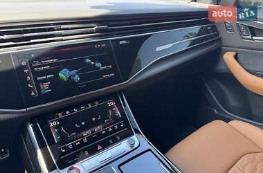 Внедорожник / Кроссовер Audi RS Q8 2025 в 
