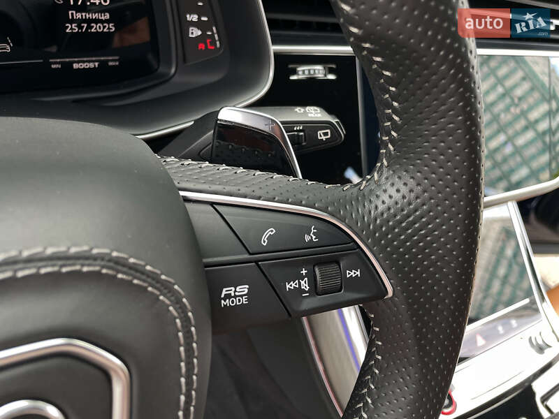 Внедорожник / Кроссовер Audi RS Q8 2020 в Киеве