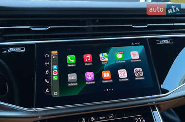 Внедорожник / Кроссовер Audi RS Q8 2020 в 