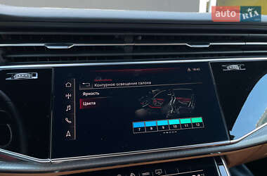 Внедорожник / Кроссовер Audi RS Q8 2020 в 