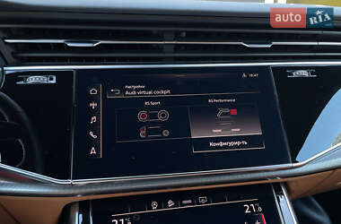 Внедорожник / Кроссовер Audi RS Q8 2020 в 