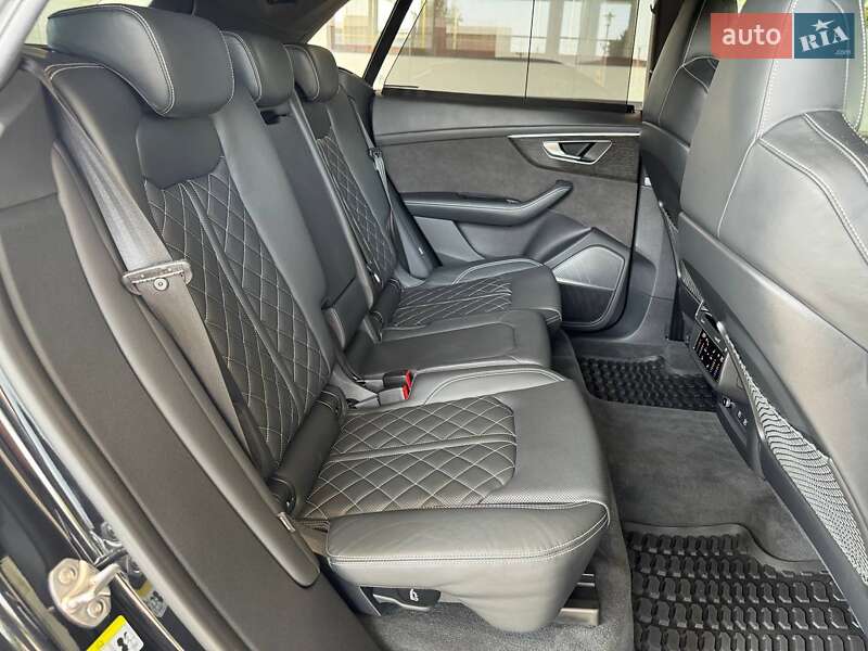 Внедорожник / Кроссовер Audi RS Q8 2021 в Львове