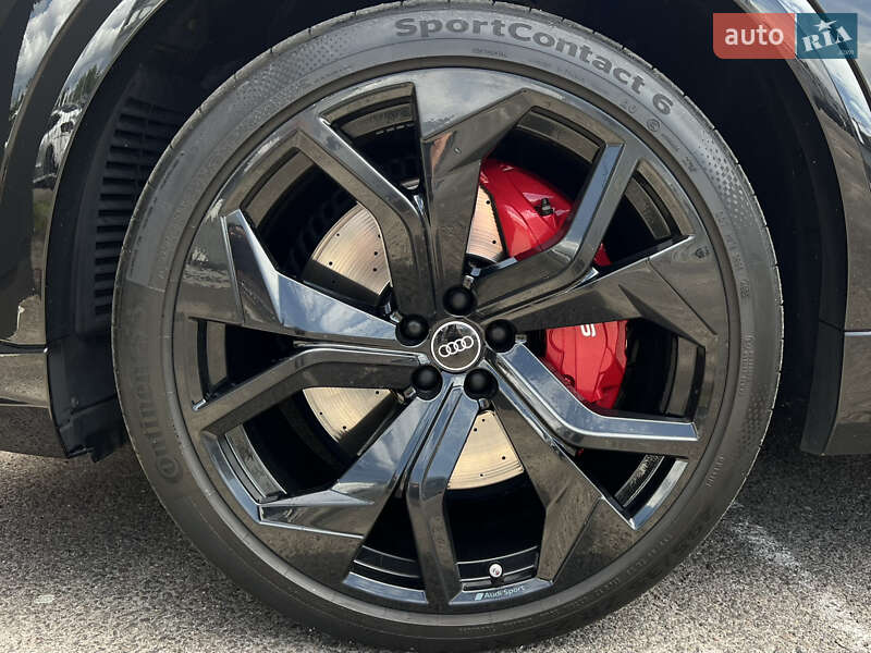 Внедорожник / Кроссовер Audi RS Q8 2021 в Львове