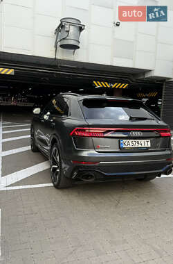 Внедорожник / Кроссовер Audi RS Q8 2020 в 