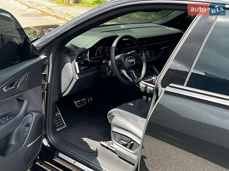 Внедорожник / Кроссовер Audi RS Q8 2023 в Киеве