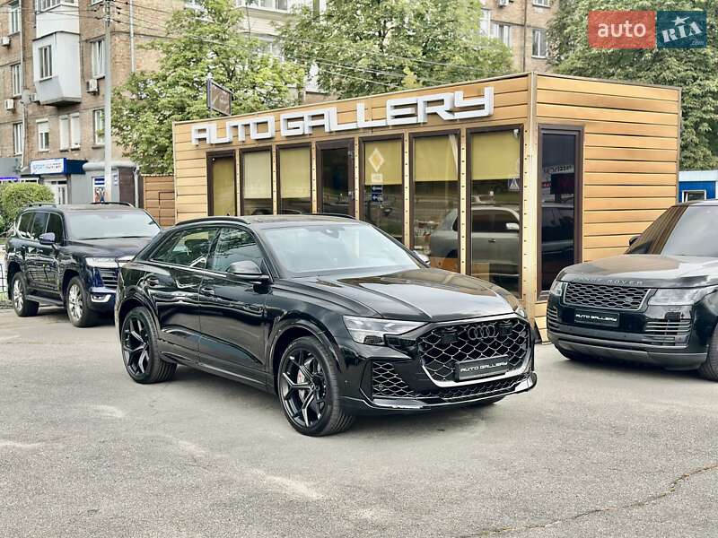 Внедорожник / Кроссовер Audi RS Q8 2025 в Киеве
