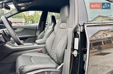 Внедорожник / Кроссовер Audi RS Q8 2025 в 