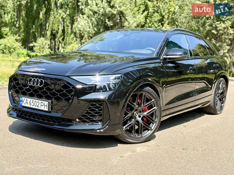 Внедорожник / Кроссовер Audi RS Q8 2025 в Киеве