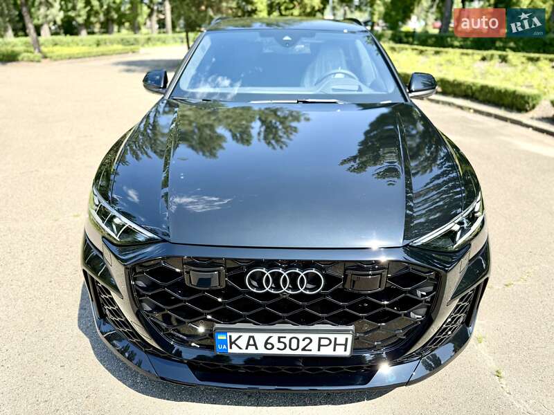 Внедорожник / Кроссовер Audi RS Q8 2025 в Киеве