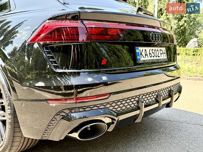 Внедорожник / Кроссовер Audi RS Q8 2025 в Киеве