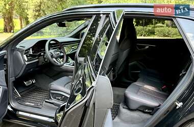 Позашляховик / Кросовер Audi RS Q8 2025 в 