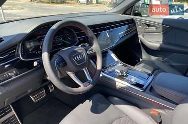 Внедорожник / Кроссовер Audi RS Q8 2025 в 