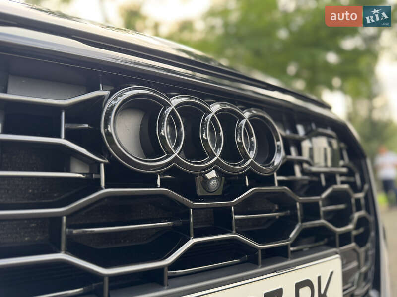 Внедорожник / Кроссовер Audi RS Q8 2021 в Киеве