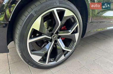 Внедорожник / Кроссовер Audi RS Q8 2021 в 