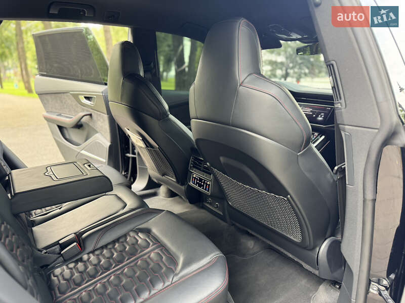 Внедорожник / Кроссовер Audi RS Q8 2021 в Киеве