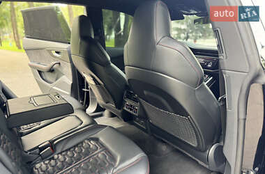 Внедорожник / Кроссовер Audi RS Q8 2021 в 