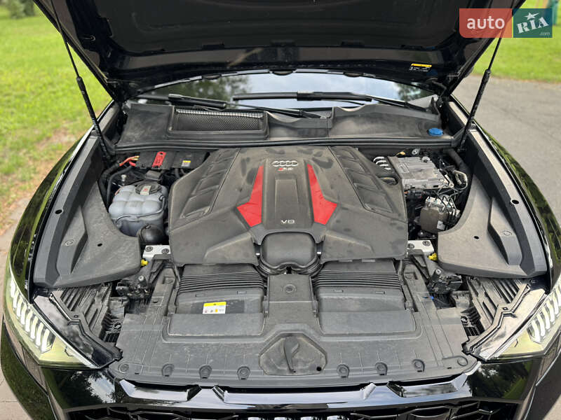 Внедорожник / Кроссовер Audi RS Q8 2021 в Киеве