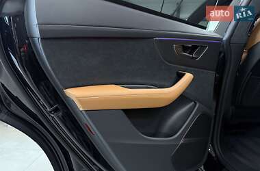 Внедорожник / Кроссовер Audi RS Q8 2024 в 