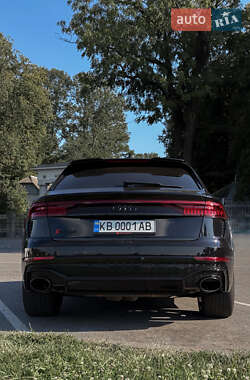 Внедорожник / Кроссовер Audi RS Q8 2021 в 