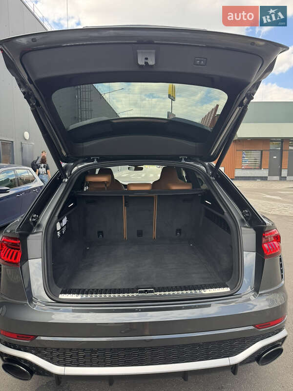 Внедорожник / Кроссовер Audi RS Q8 2022 в Киеве